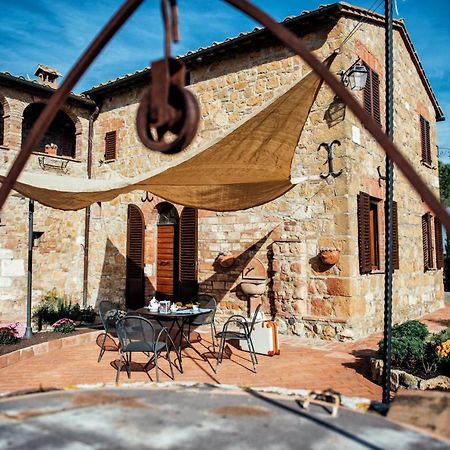Agriturismo Palazzo Conti A П'єнца Екстер'єр фото