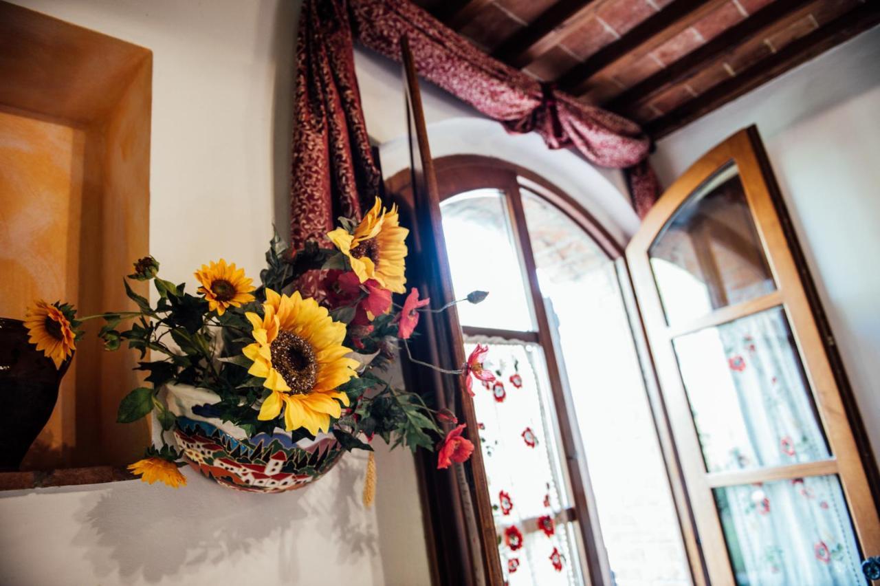 Agriturismo Palazzo Conti A П'єнца Екстер'єр фото