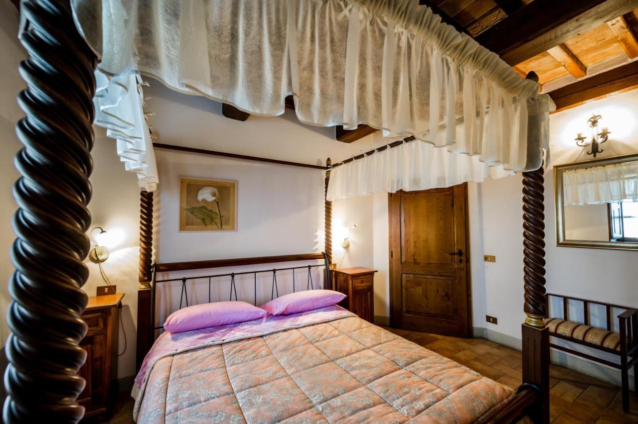Agriturismo Palazzo Conti A П'єнца Екстер'єр фото