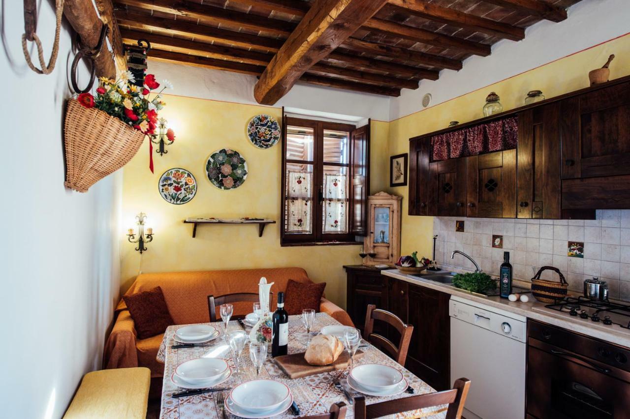 Agriturismo Palazzo Conti A П'єнца Екстер'єр фото